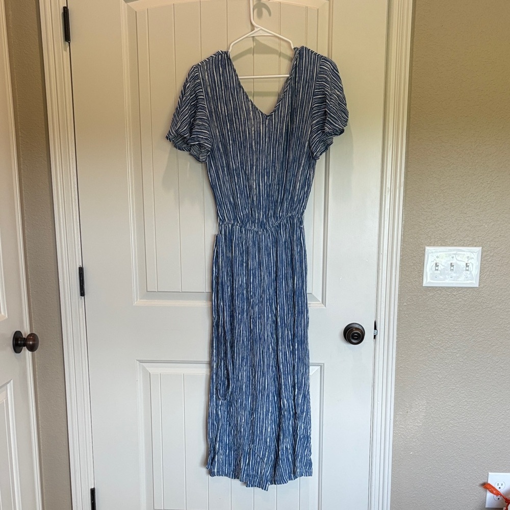 Elegant Blue Striped Jumpsuit